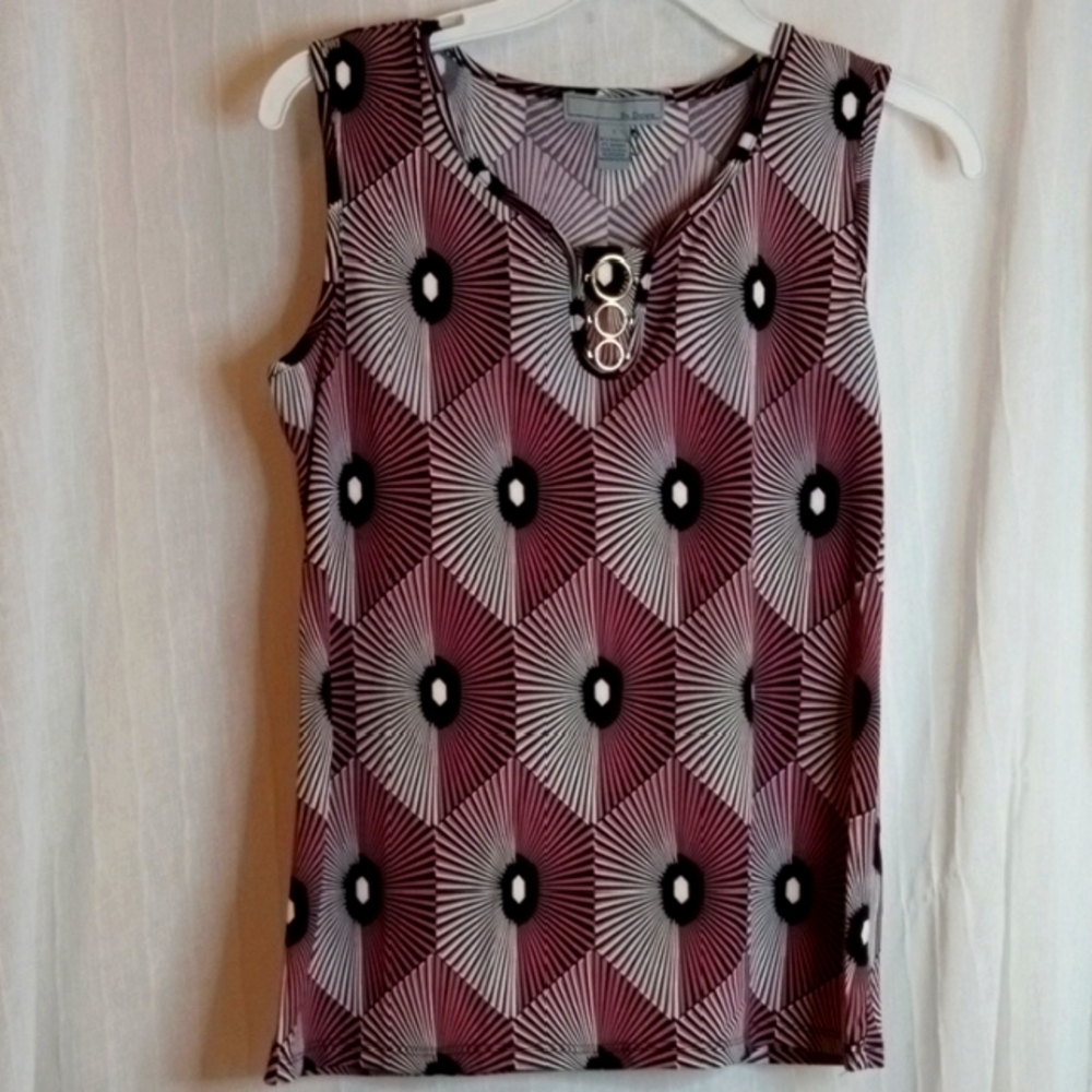 By Design Geometric Patterned Sleeveless Top